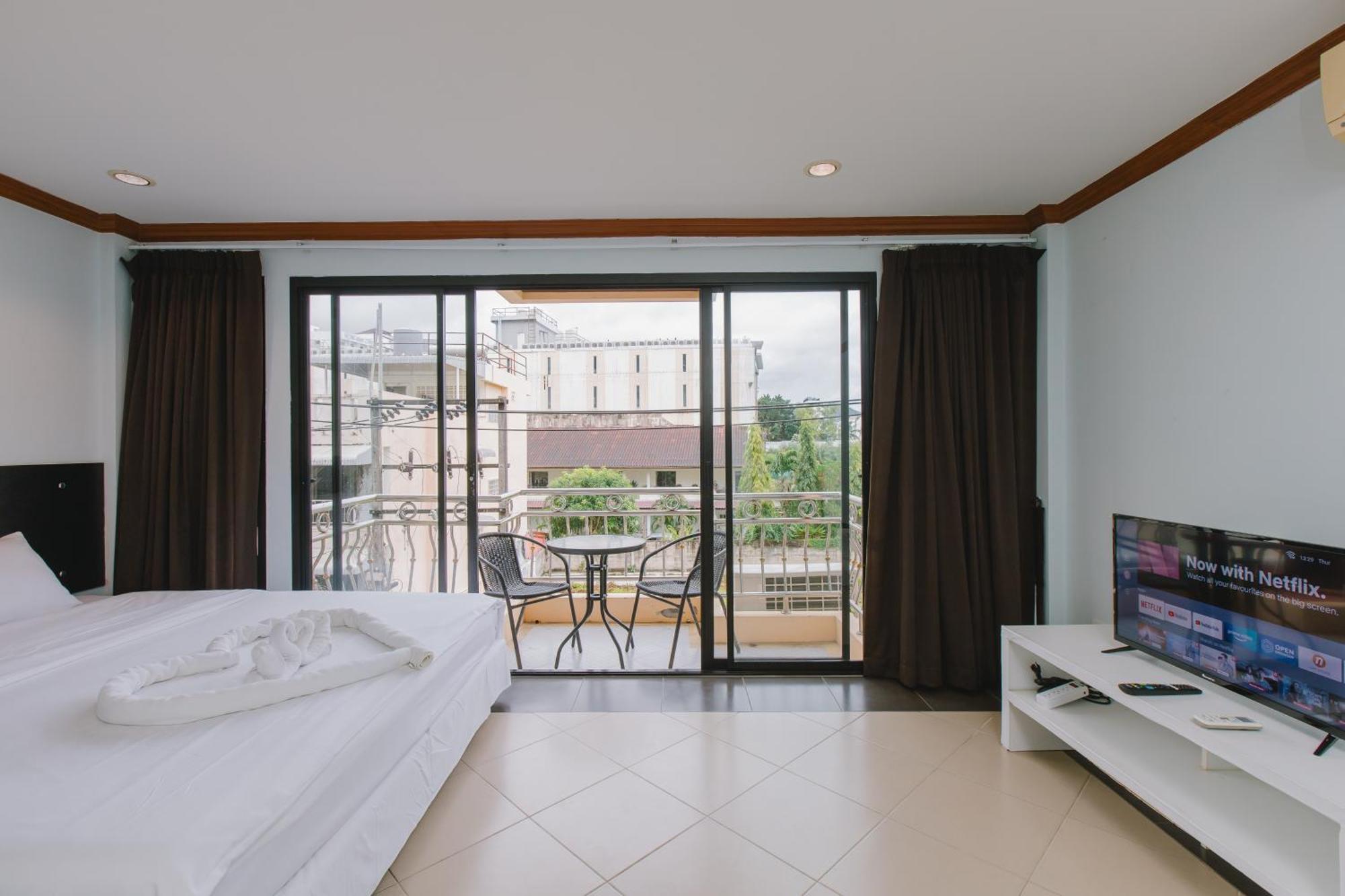 Sunstar Palace Patong Экстерьер фото