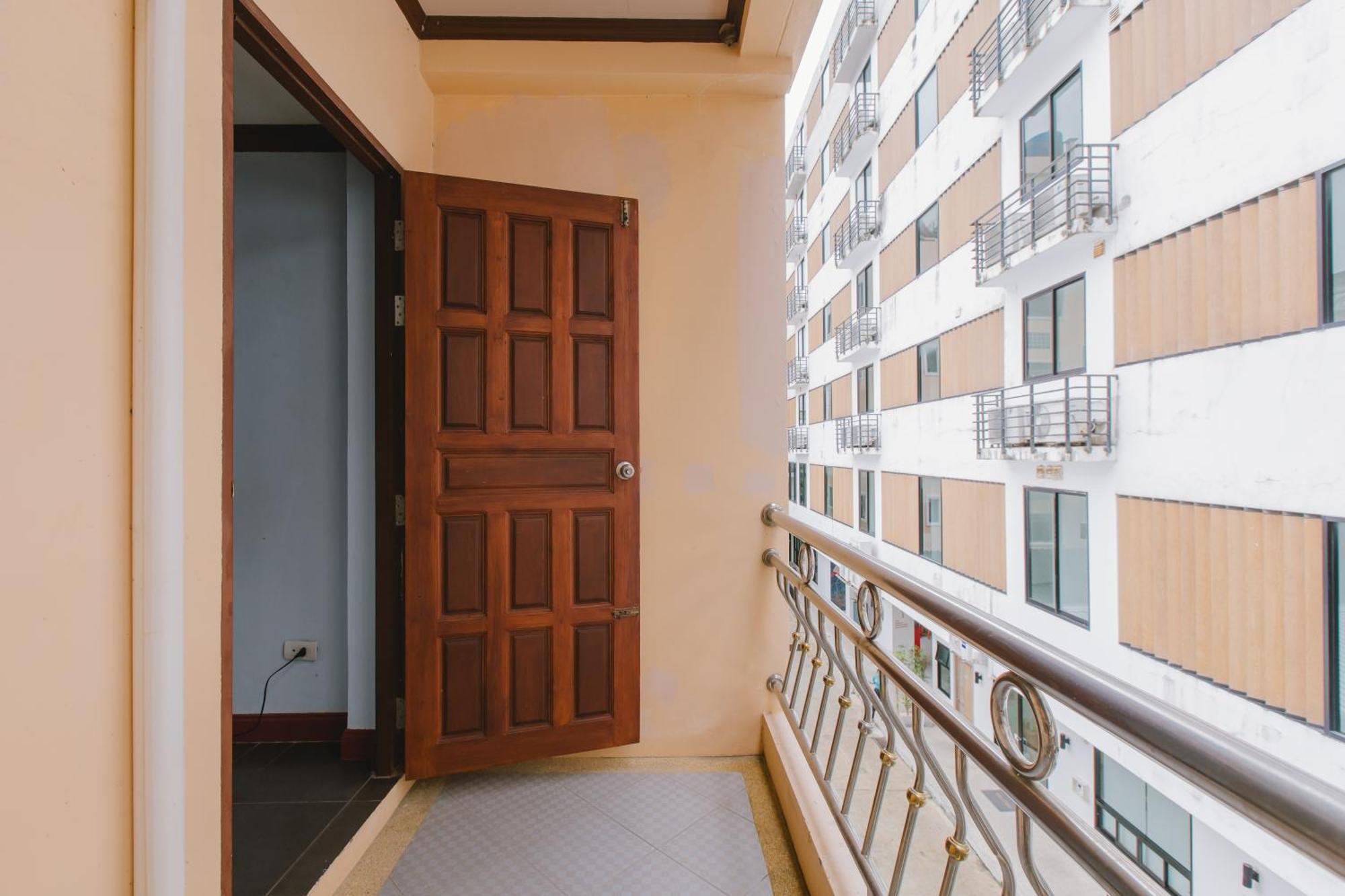 Sunstar Palace Patong Экстерьер фото